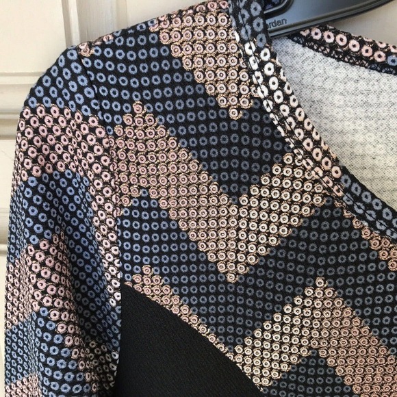 LulaRoe Dress SzS BodyCon Multi Color Long Sleeves Curve Accent NWOT Nice - Picture 8 of 16